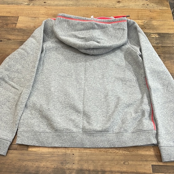Under Armour hoodie - Picture 5 of 7